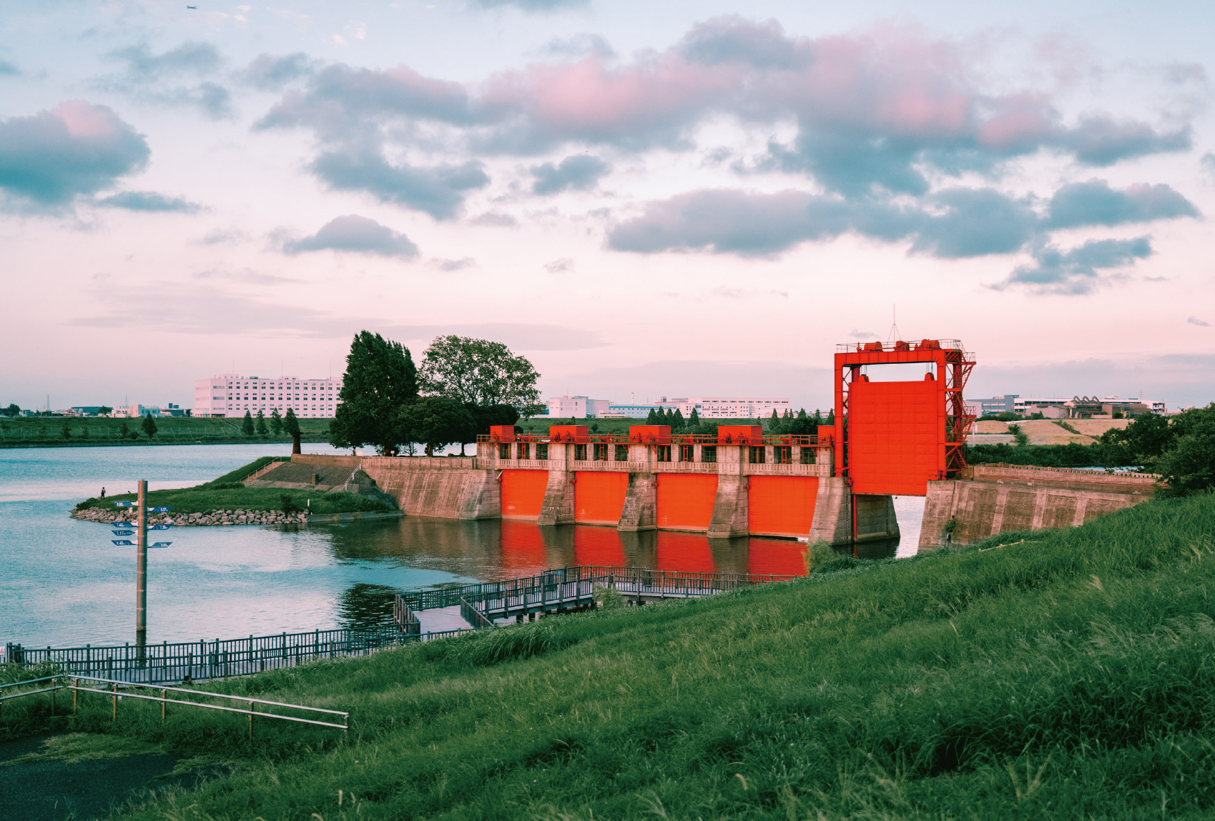 テルメ末広の近くにある旧岩淵水門。<br>▶︎テルメ末広とまちについて